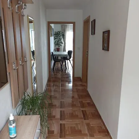 App Matea Lägenhet *